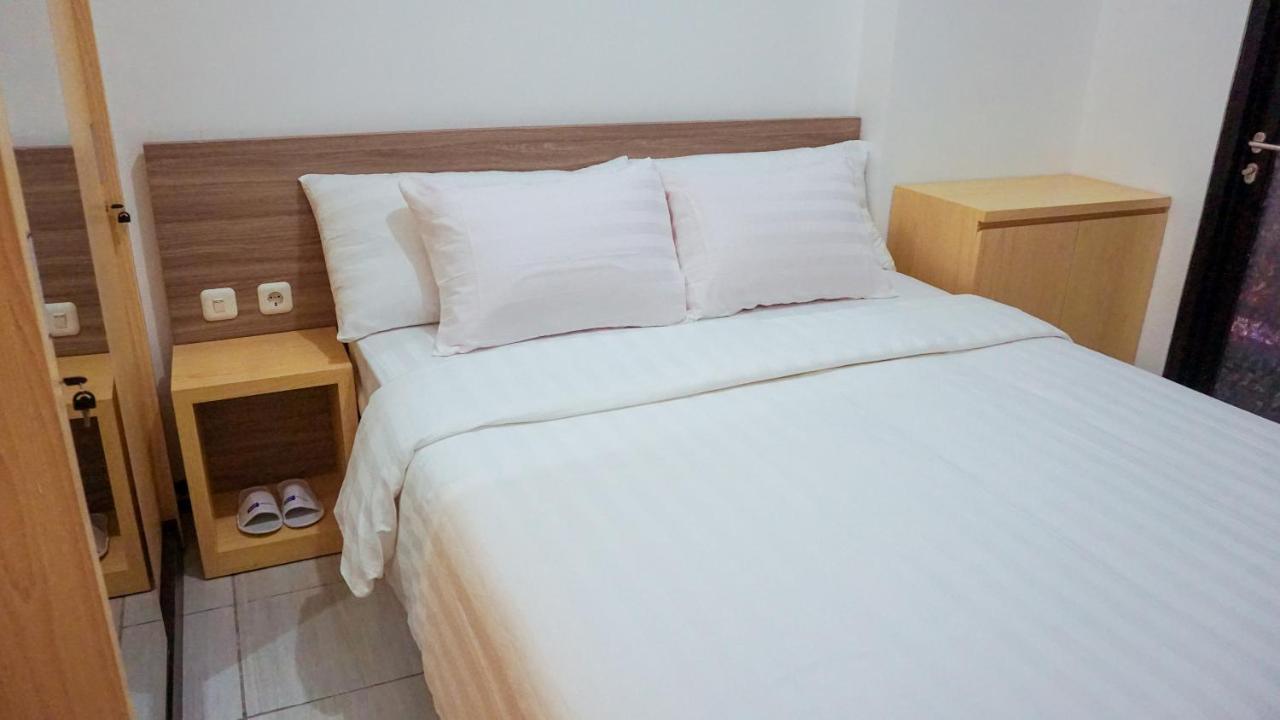 Cordova Suites Semarang Eksteriør billede