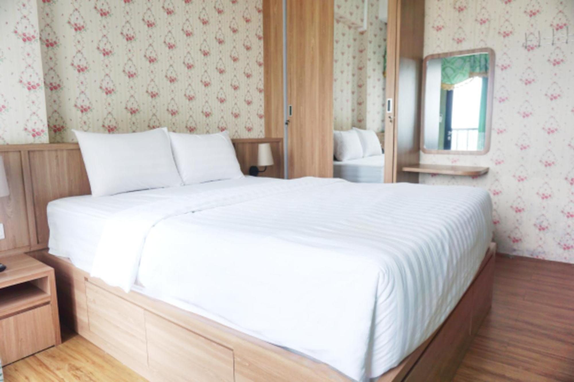 Cordova Suites Semarang Eksteriør billede