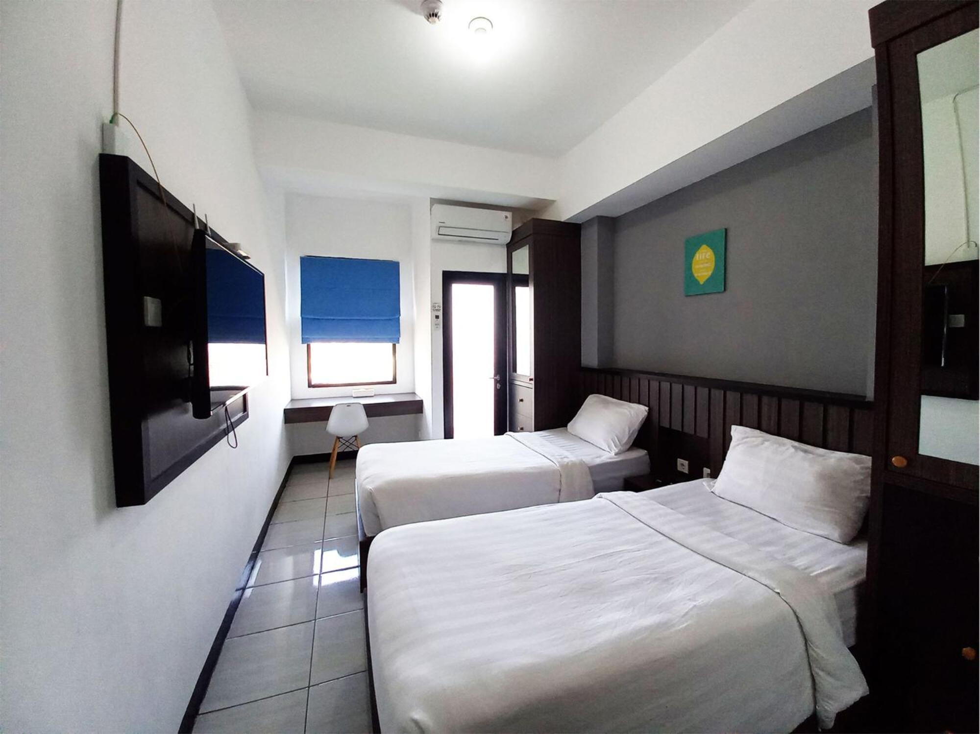 Cordova Suites Semarang Eksteriør billede