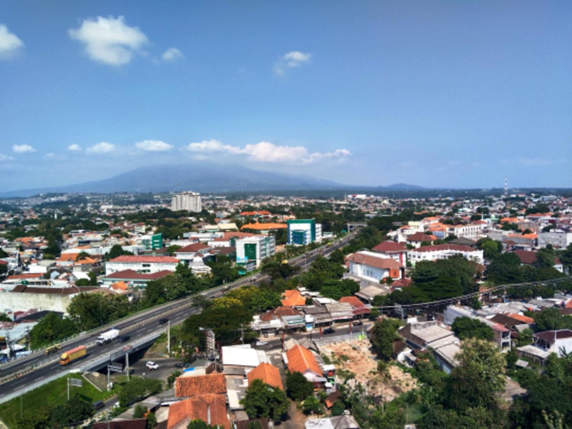 Cordova Suites Semarang Eksteriør billede